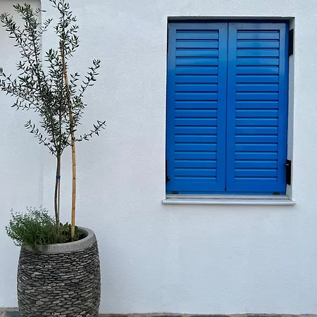 Evia Escape - Beachfront *